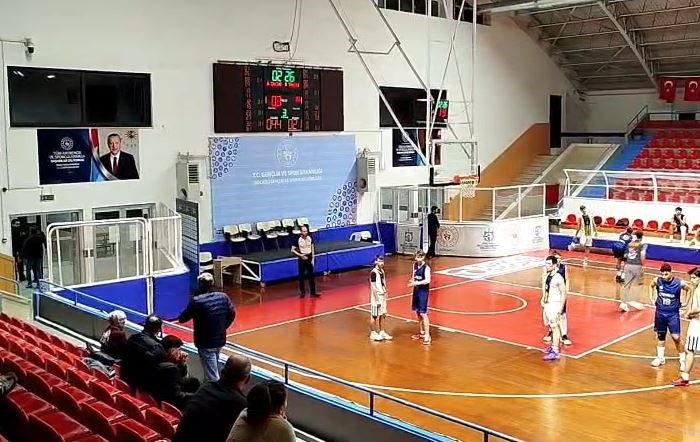 kocaelide u16 basketbol macinda yumruklar havada ucustu 1 XUr3W5pZ
