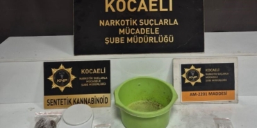 kocaelide-uyusturucu-operasyonu-4-kisi-tutuklandi-X3Deuqr7.jpg
