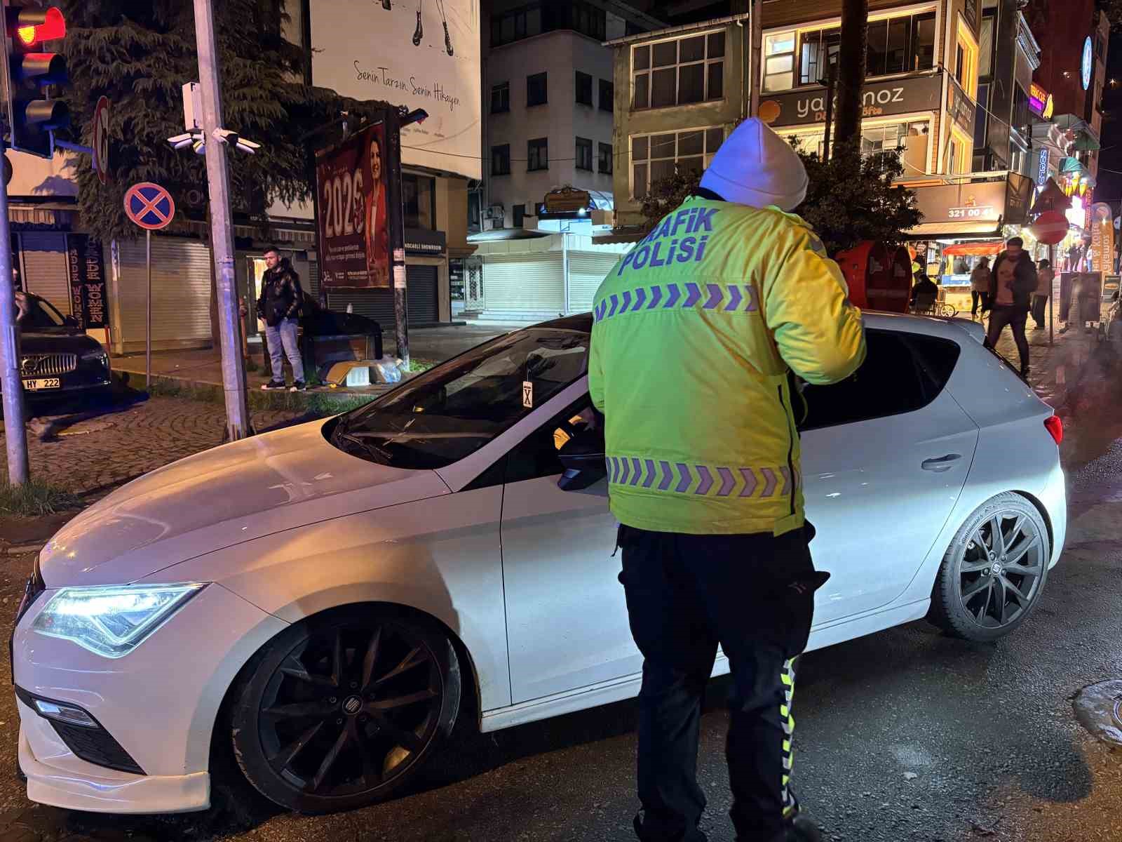 kocaelide yilbasi gecesi siki denetim 2 pYXIcPmr