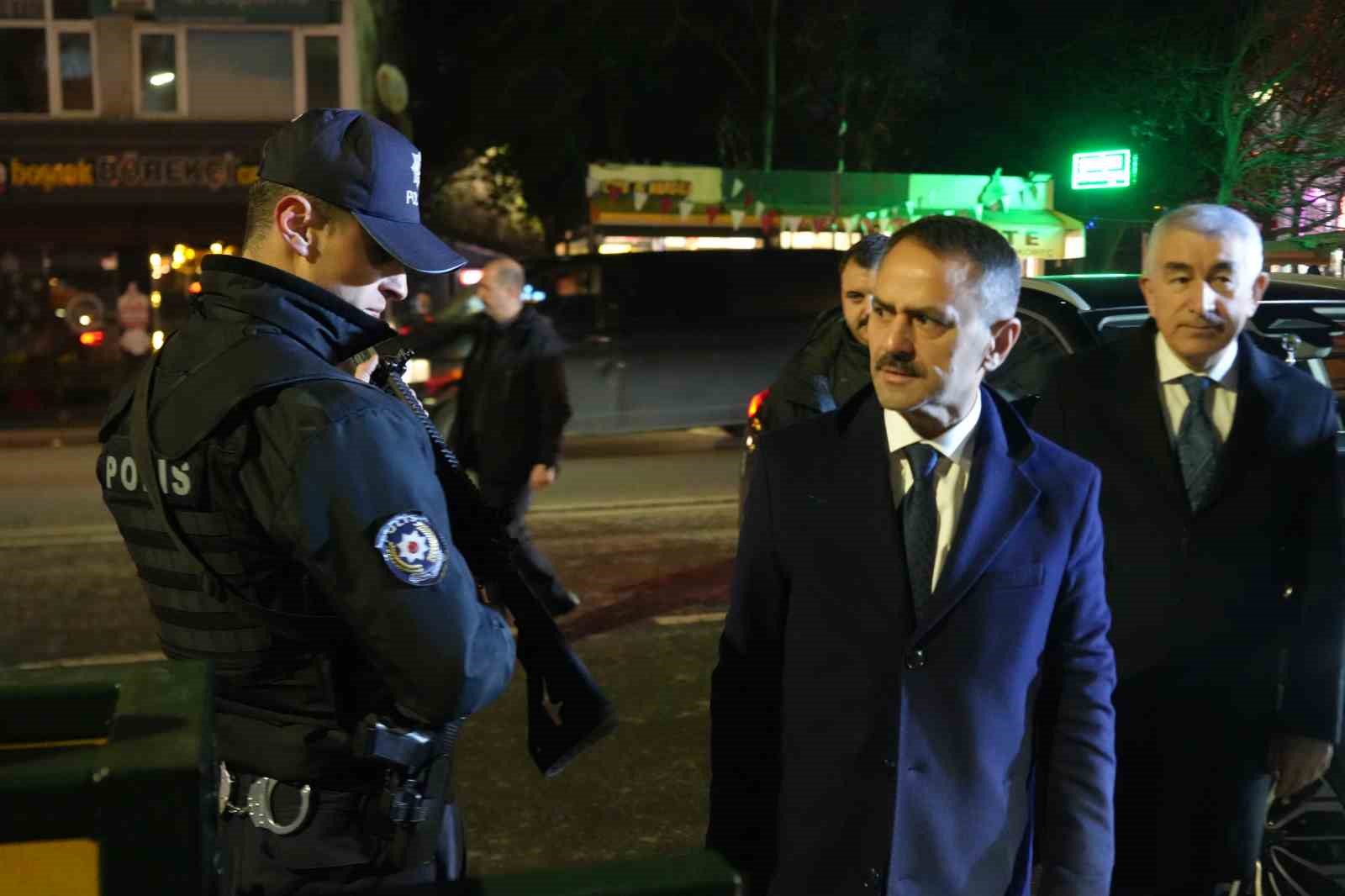 kocaelide yilbasi tedbirleri 668 ekip ve 4 bin 917 personel gorevde 1 k5LFwWuJ