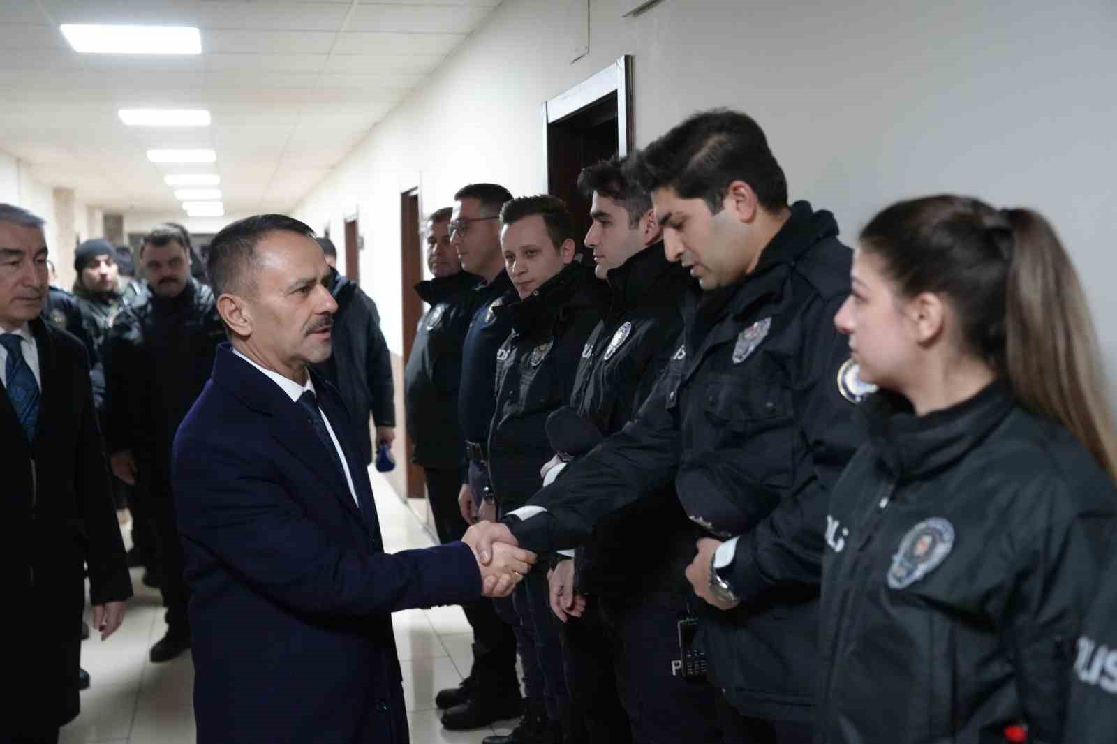 kocaelide yilbasi tedbirleri 668 ekip ve 4 bin 917 personel gorevde 3 jgMqeXYW