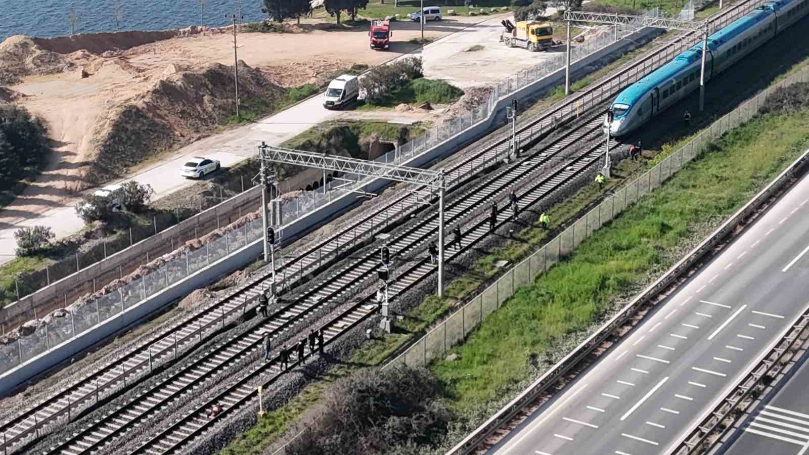 kocaelide yuksek hizli trenin carptigi kisi hayatini yitirdi 1 gV5fG5mD