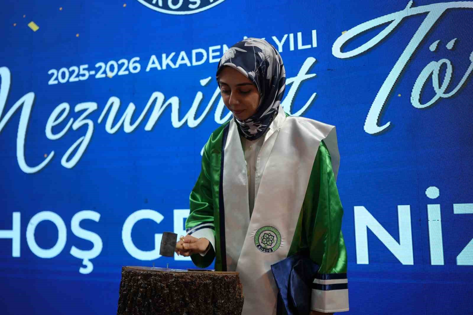 kocaelideki tek psikoloji bolumu ilk mezunlarini verdi ucuncu lisansinda universite birincisi oldu 0 bEMWrjgE