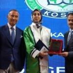 kocaelideki-tek-psikoloji-bolumu-ilk-mezunlarini-verdi-ucuncu-lisansinda-universite-birincisi-oldu-suaOvNxP.jpg