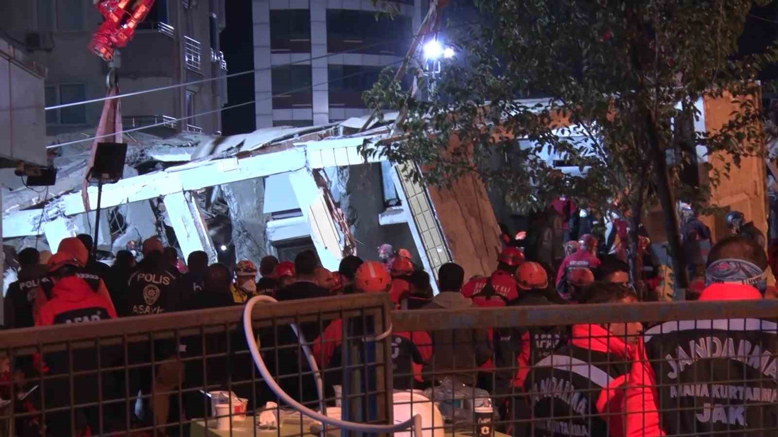 kocaelinde arama kurtarma calismalarinda 16 saat geride kaldi 3 Mnjn1ECh