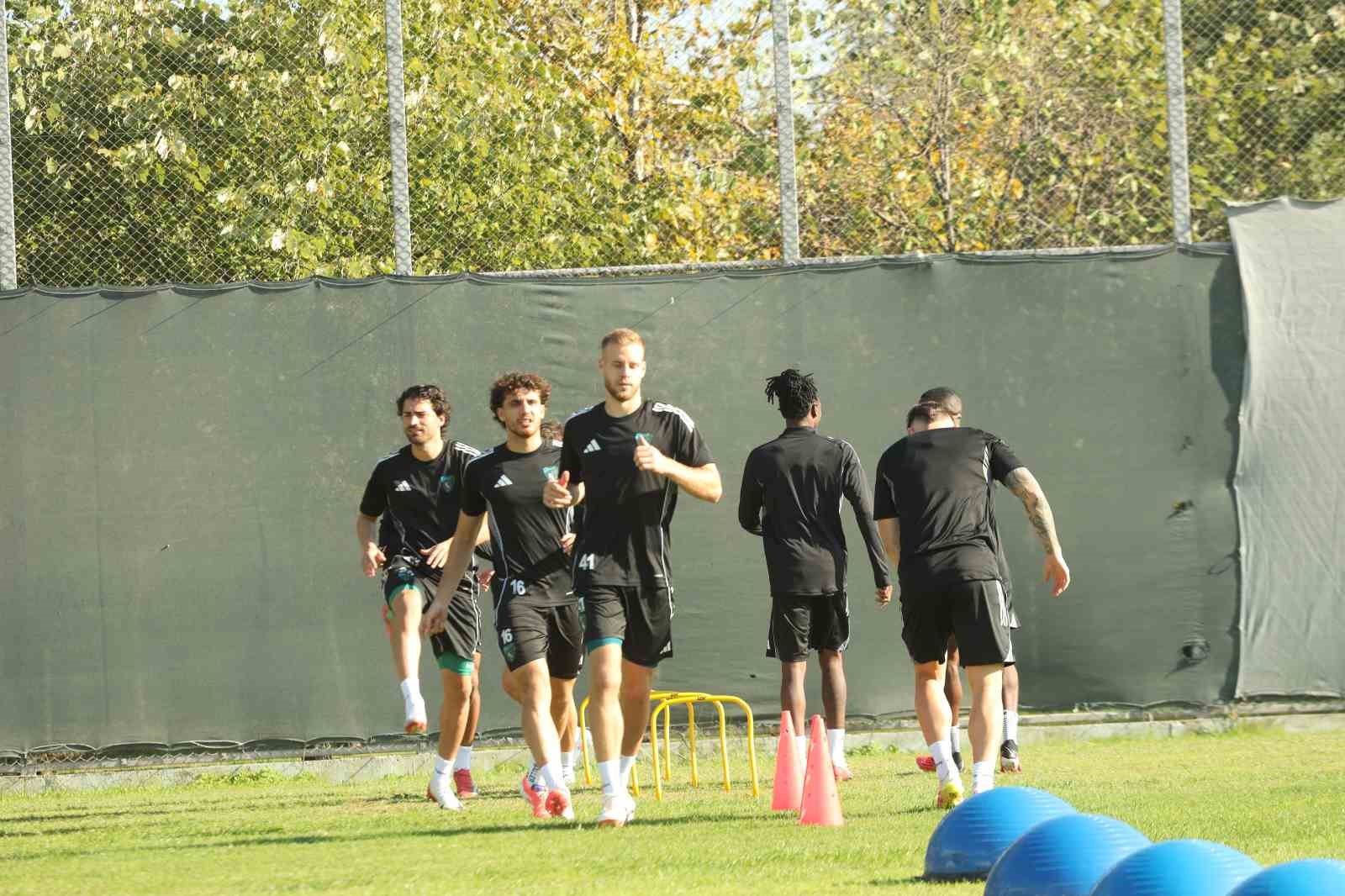 kocaelispor alanyaspor hazirliklarina basladi 6 wDqMPCpq