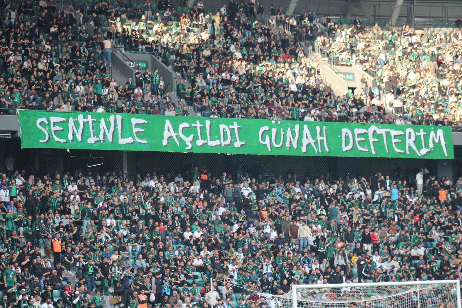 kocaelispor galatasaray macini 32 bin 18 biletli seyirci izledi 1 p6EOL89R