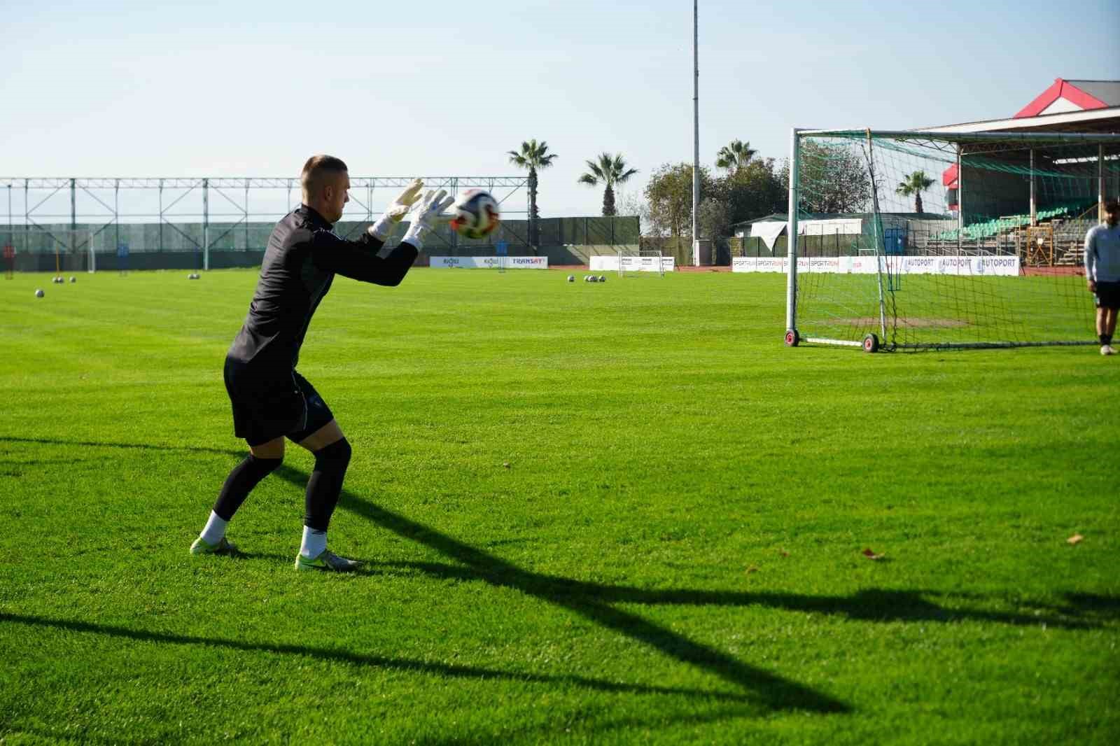 kocaelispor genclerbirligi macina hazirlaniyor 7 Dg4HqTwW