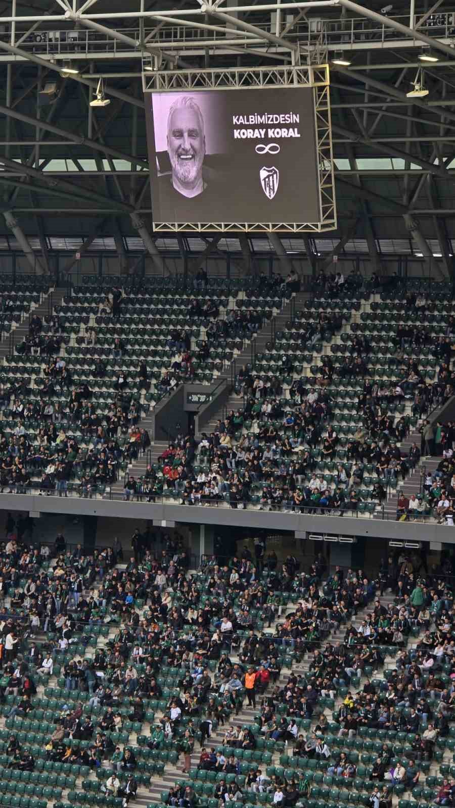 kocaelispor gri korayi unutmadi 4 kZB5mMKP