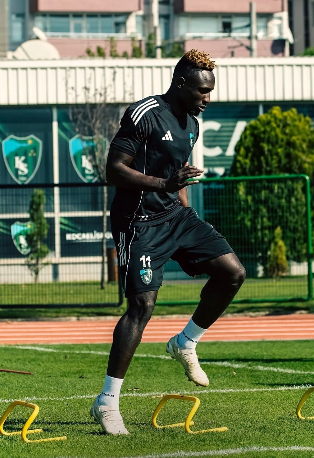 kocaelispor ile corendon alanyaspor ilk randevuda 4
