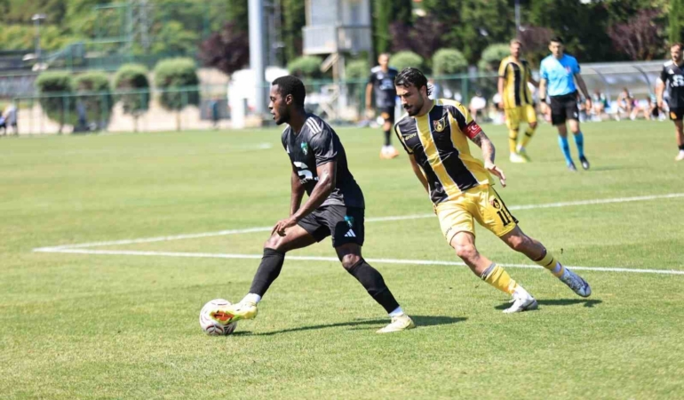 kocaelispor-riva-kampini-hazirlik-maciyla-noktaladi-vhL4Efyf.jpg