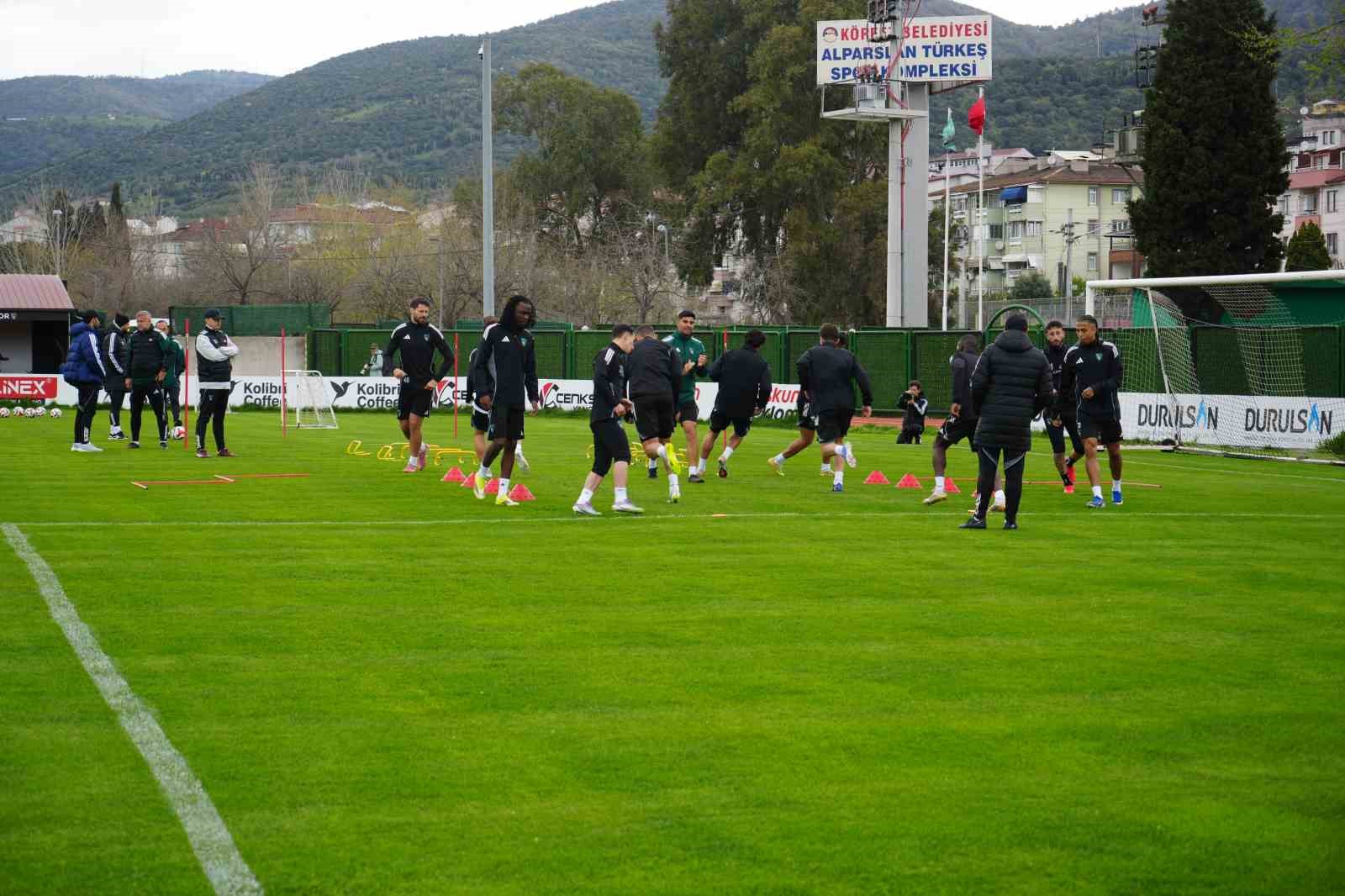 kocaelisporda galatasaray mesaisi basladi 0 vGcsZsVR