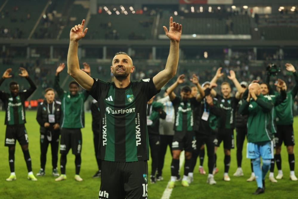 kocaelisporda golcu petkovic yine yok 0 FWIcBiiT