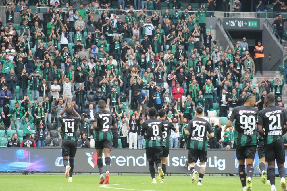 kocaelisporda golcu petkovic yine yok 1 L7tiiupT