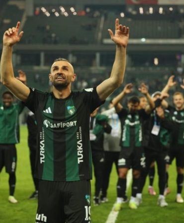 kocaelisporda-golcu-petkovic-yine-yok-KhARaDur.jpg