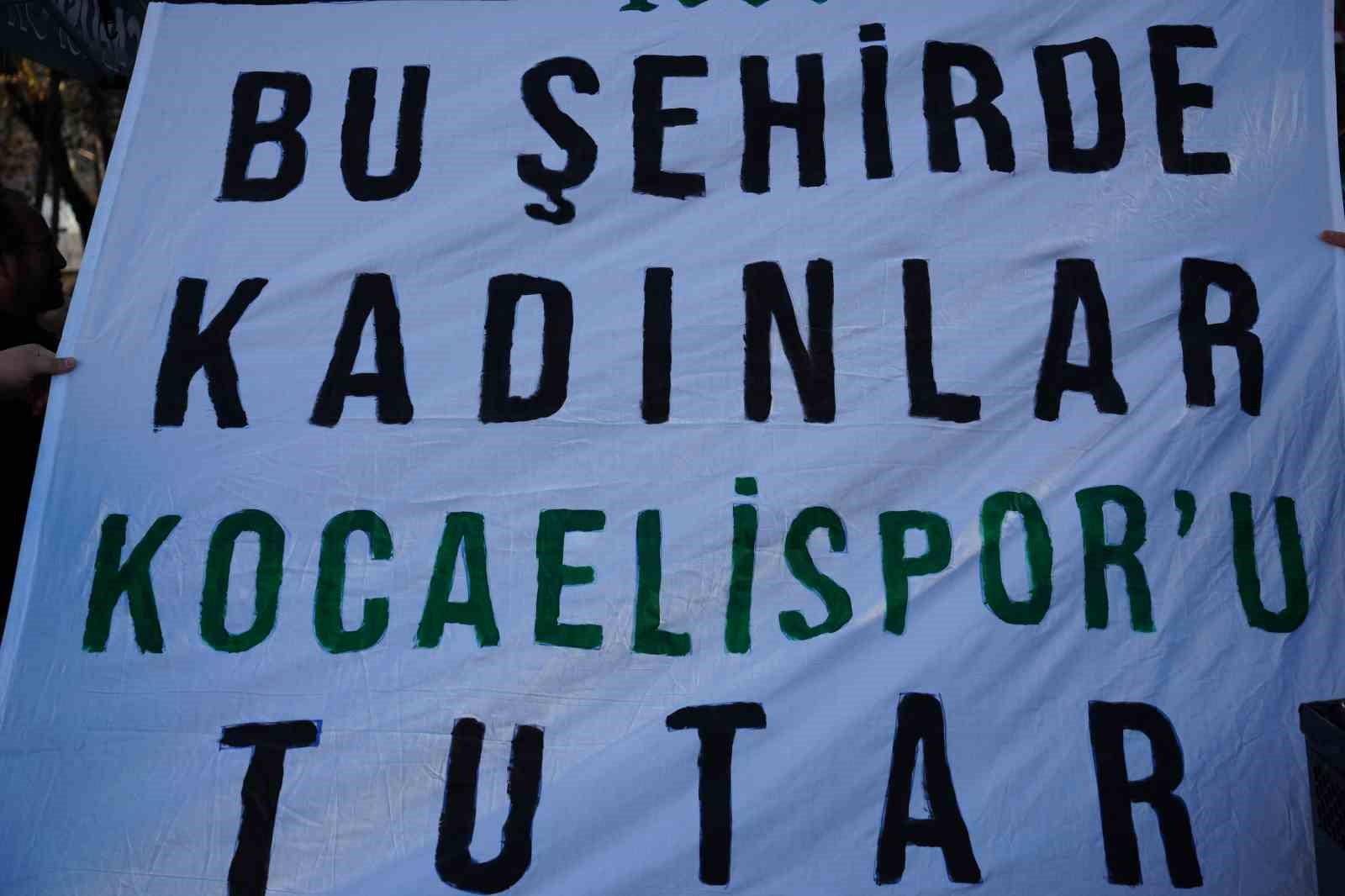 kocaelispordan kadinlar gununde hediye carki etkinligi 5 SV7YsTBR