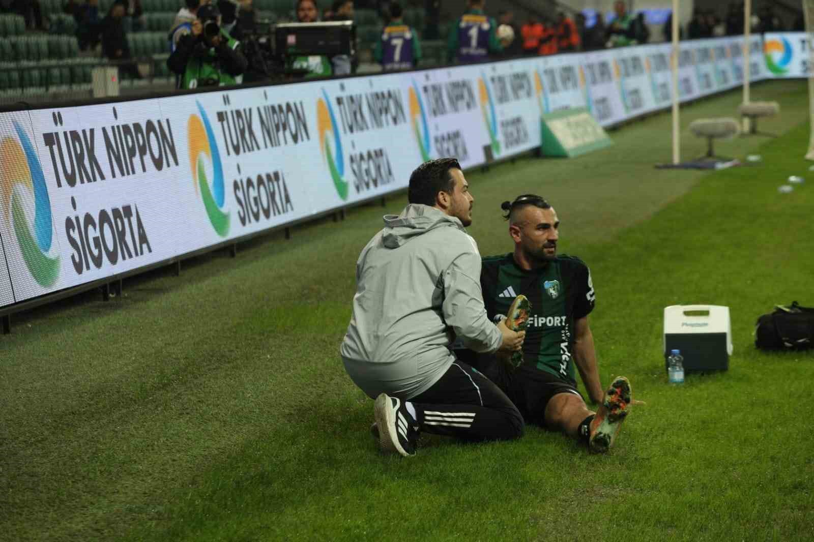 kocaelisporlu oyuncu serdar dursun camiadan ozur diledi 0 i29lFbqF