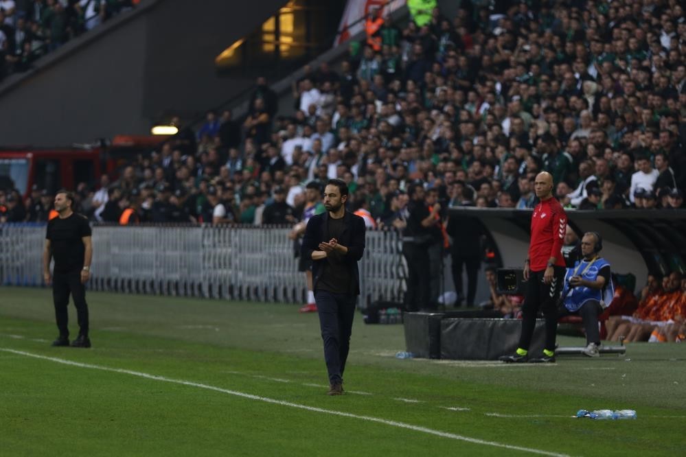 kocaelisporun ilk yari karnesi 10 qkd3BFnF