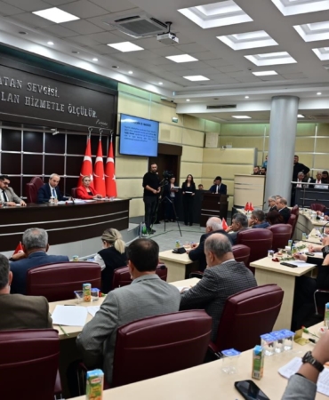 kocagoz-yilin-son-meclisini-mujdeyle-kapatti-4fsbBC9P.jpg