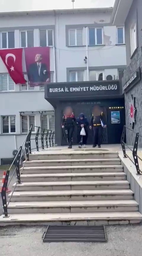 kocasini oldurup satirla 15 parcaya boldu kayip ihbarinda bulundu 3 PuI9hEtu