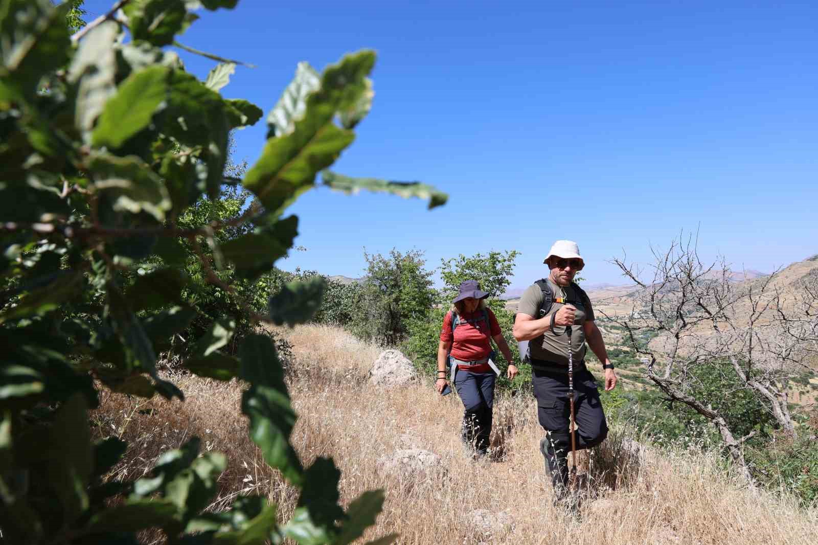 kokartli rehberler 541 kilometrelik kral yolu rotasini gezdi 2 KuAHPr24