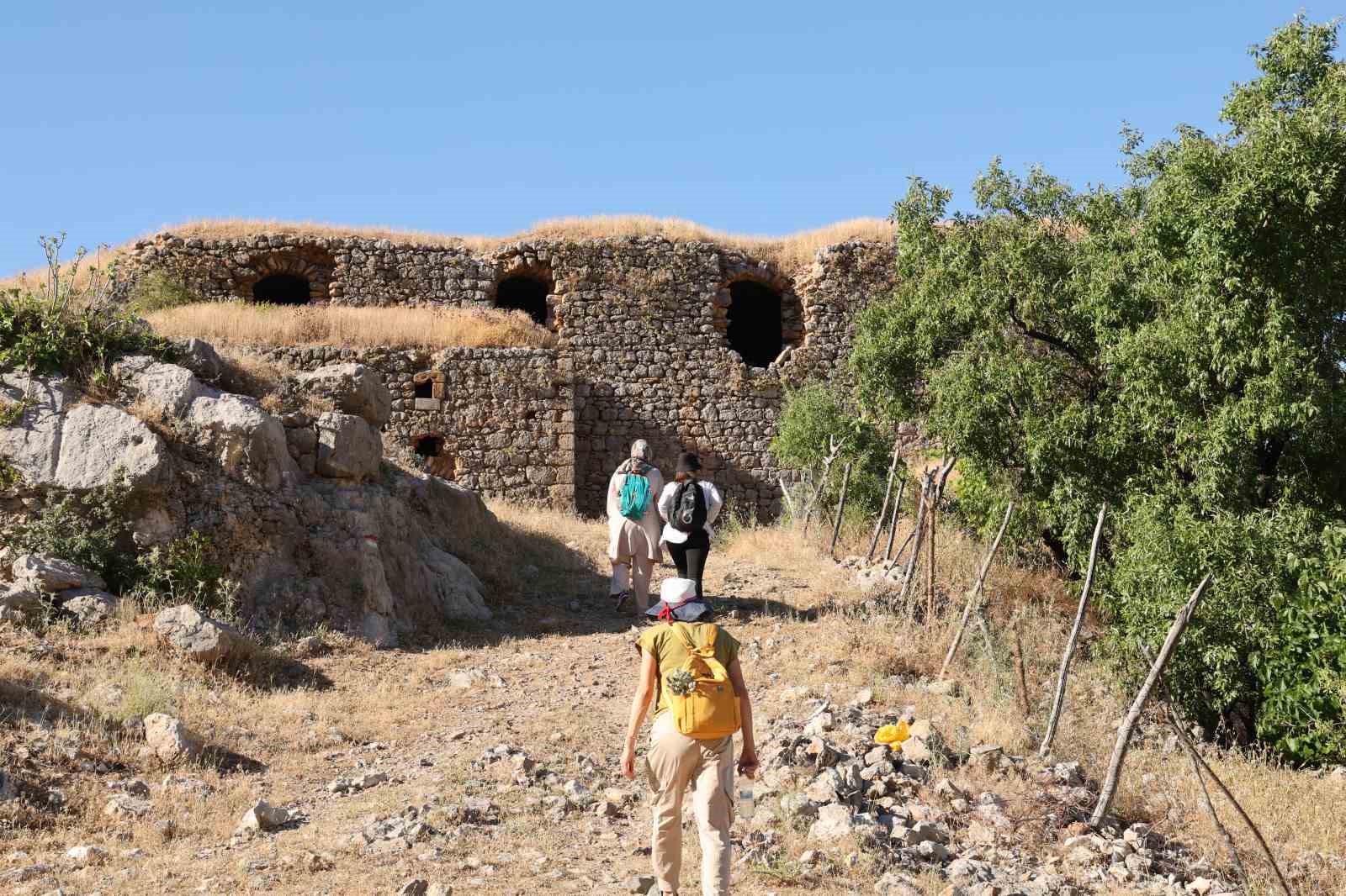 kokartli rehberler 541 kilometrelik kral yolu rotasini gezdi 5