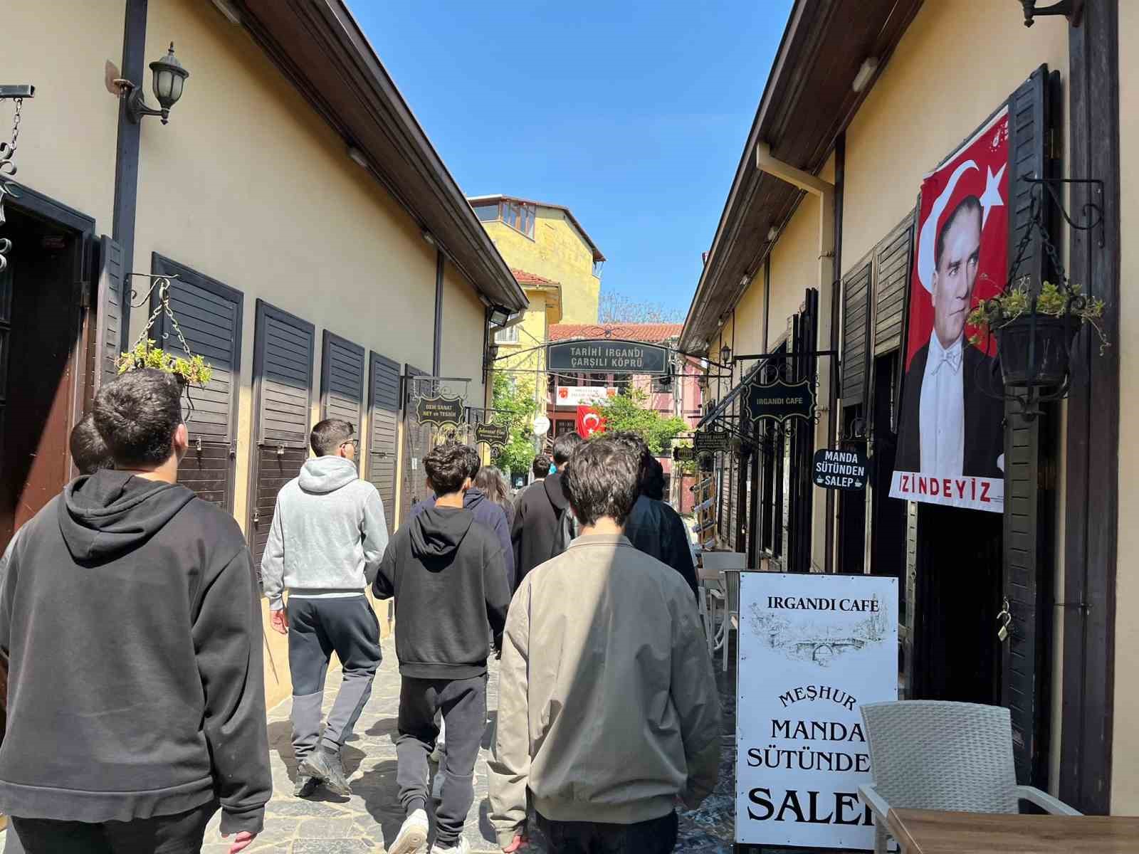 koklerden gelecege erkek liseleri birligi bursada gerceklesti 5
