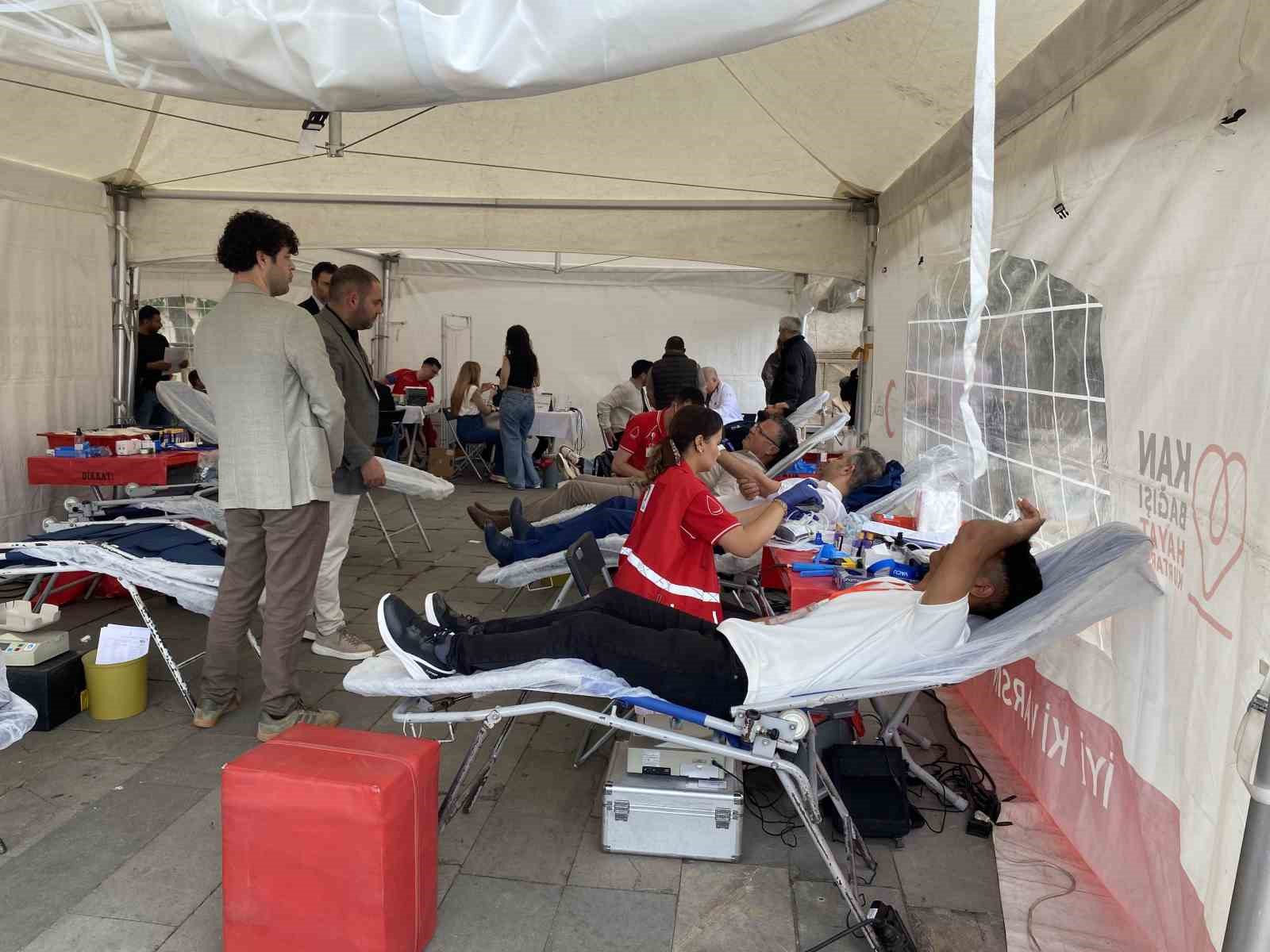 kokten hayata etkinliginde 116 kisi umut oldu 4 QbNdi1Cq