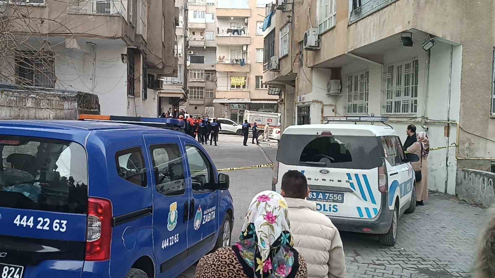 kolondan ses geldigi iddiasi binayi bosalttirdi 0 gXztZC5k