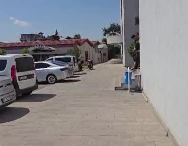 kolundaki-dovme-33-yillik-firari-dolandiriciyi-yakalatti-U9ePy8qZ.jpg