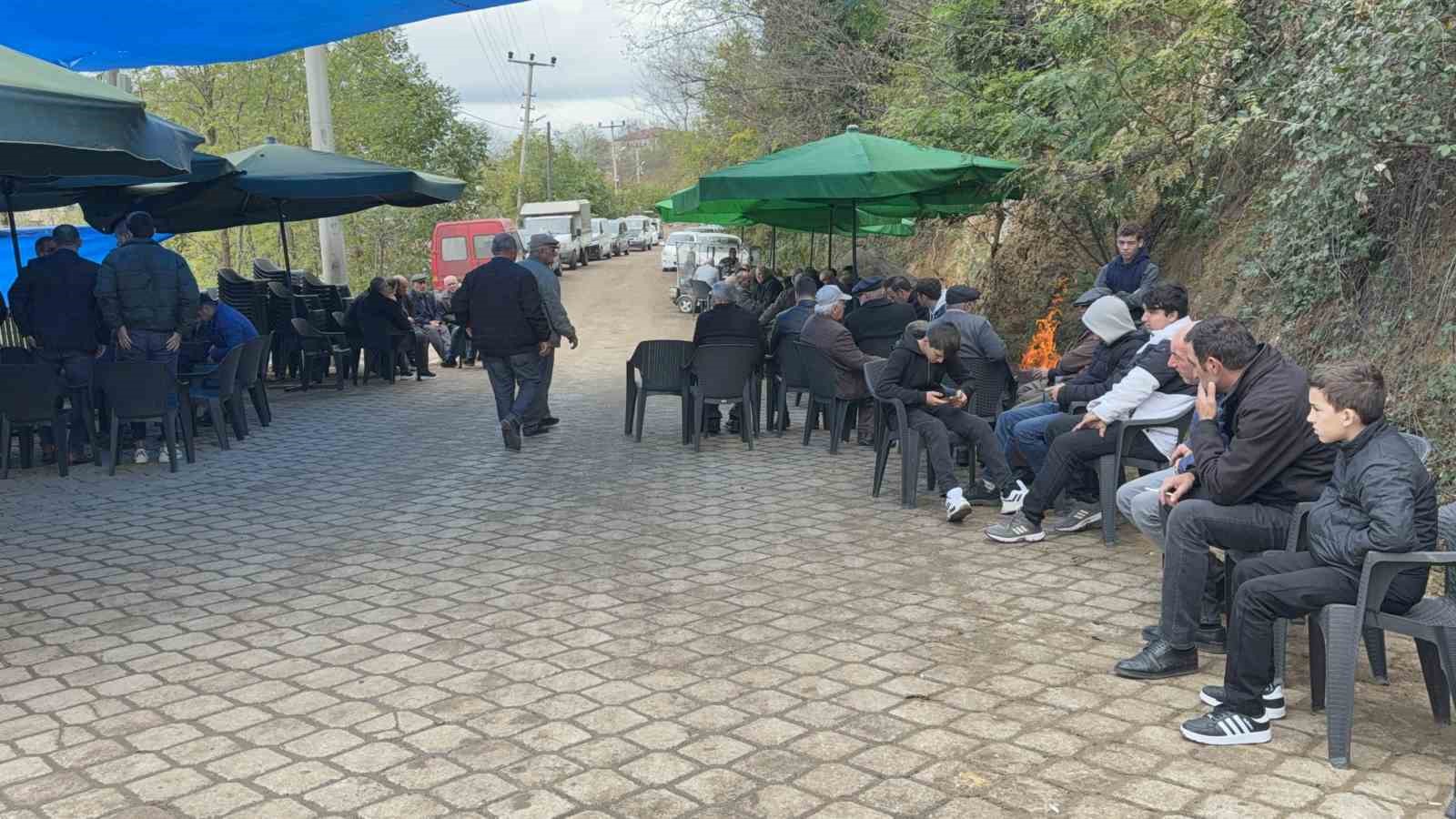kolunu silaj makinesine kaptiran cocuk hayatini kaybetti 6 7ge7rip1