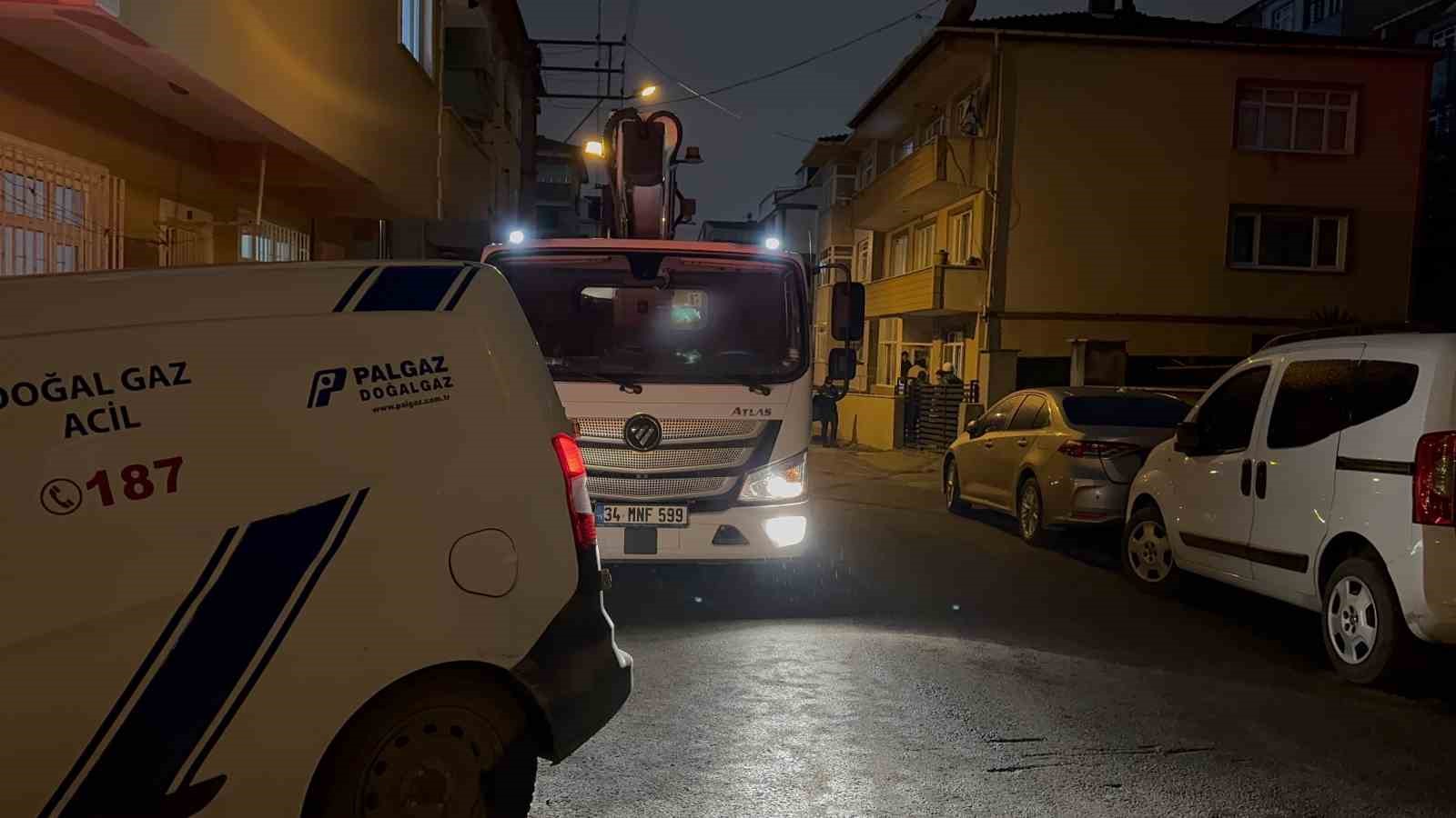 kombiden cikan yangin panige neden oldu 1 QKmPlhIk