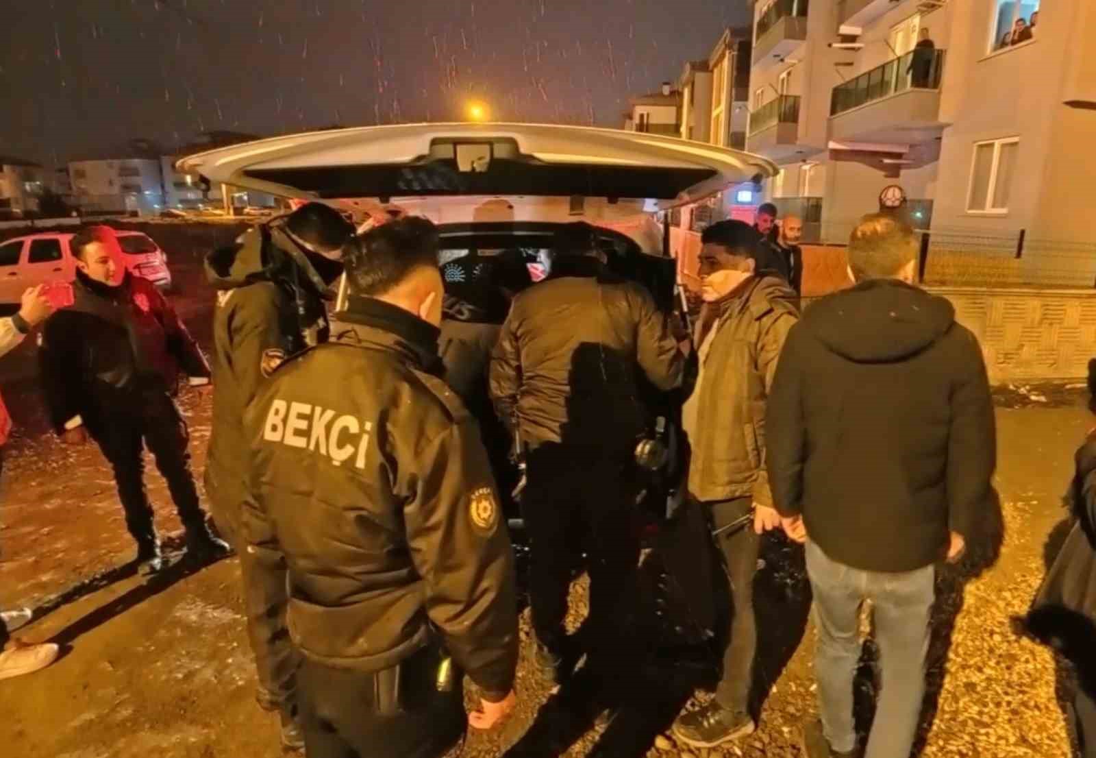 komsularin gurultu tartismasi tabanca ve bicakli kavgaya donustu 7 gozalti 2 Ur5TV4Gr