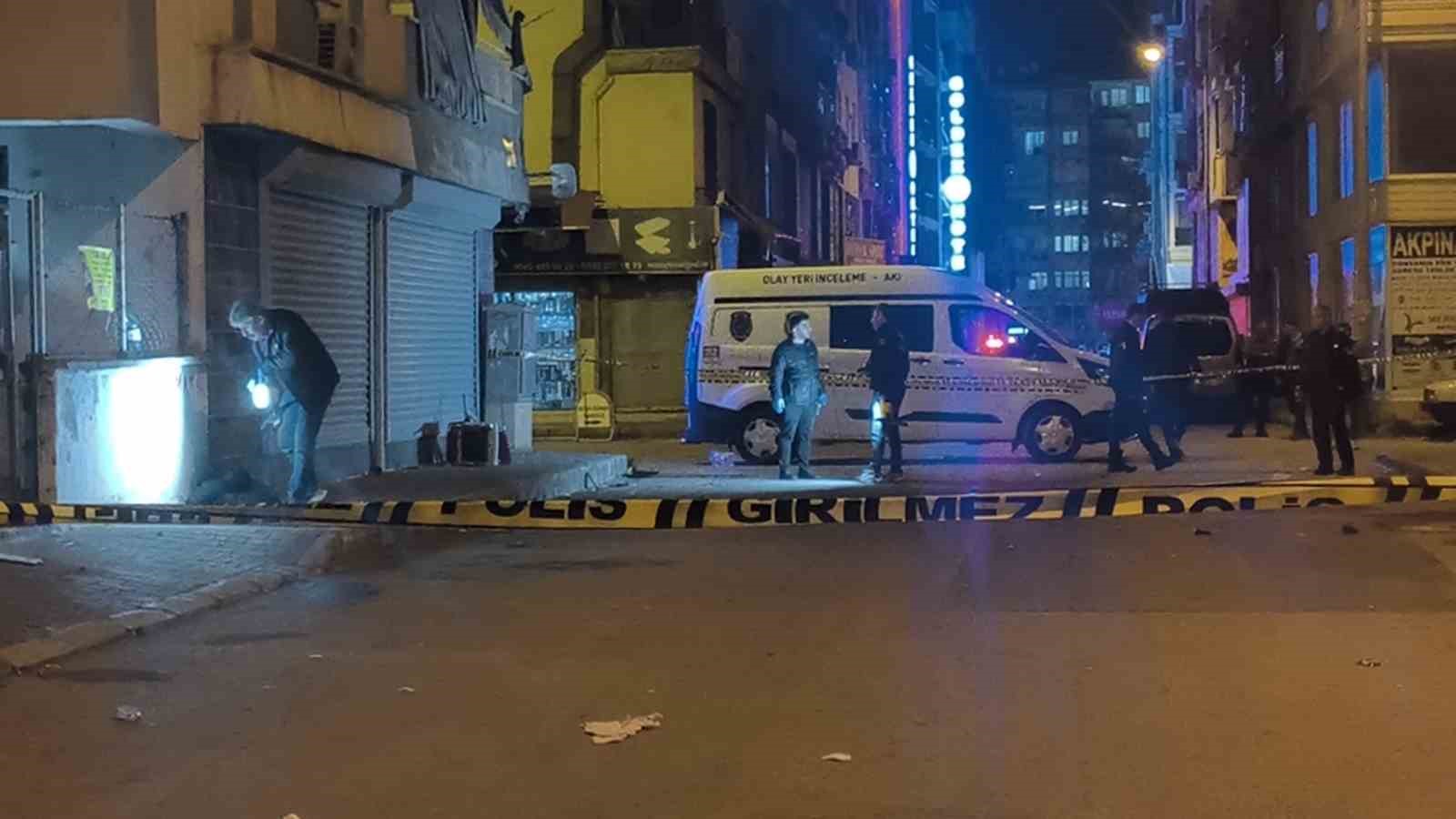 Komşuların tartışması silahlı kavgaya dönüştü: 2 yaralı 14 komsularin tartismasi silahli kavgaya donustu 2 yarali 10 GQU9t1GT