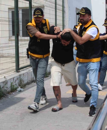 komsusunun-evine-kursun-yagdiran-supheli-500-saatlik-kamera-incelemesiyle-yakalandi-dcB4WpU8.jpg
