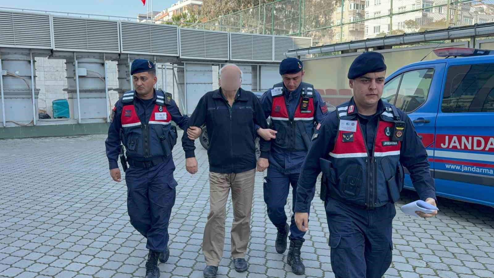 komsuyu tufekle tehdit eden yasli adam gozaltina alindi 0
