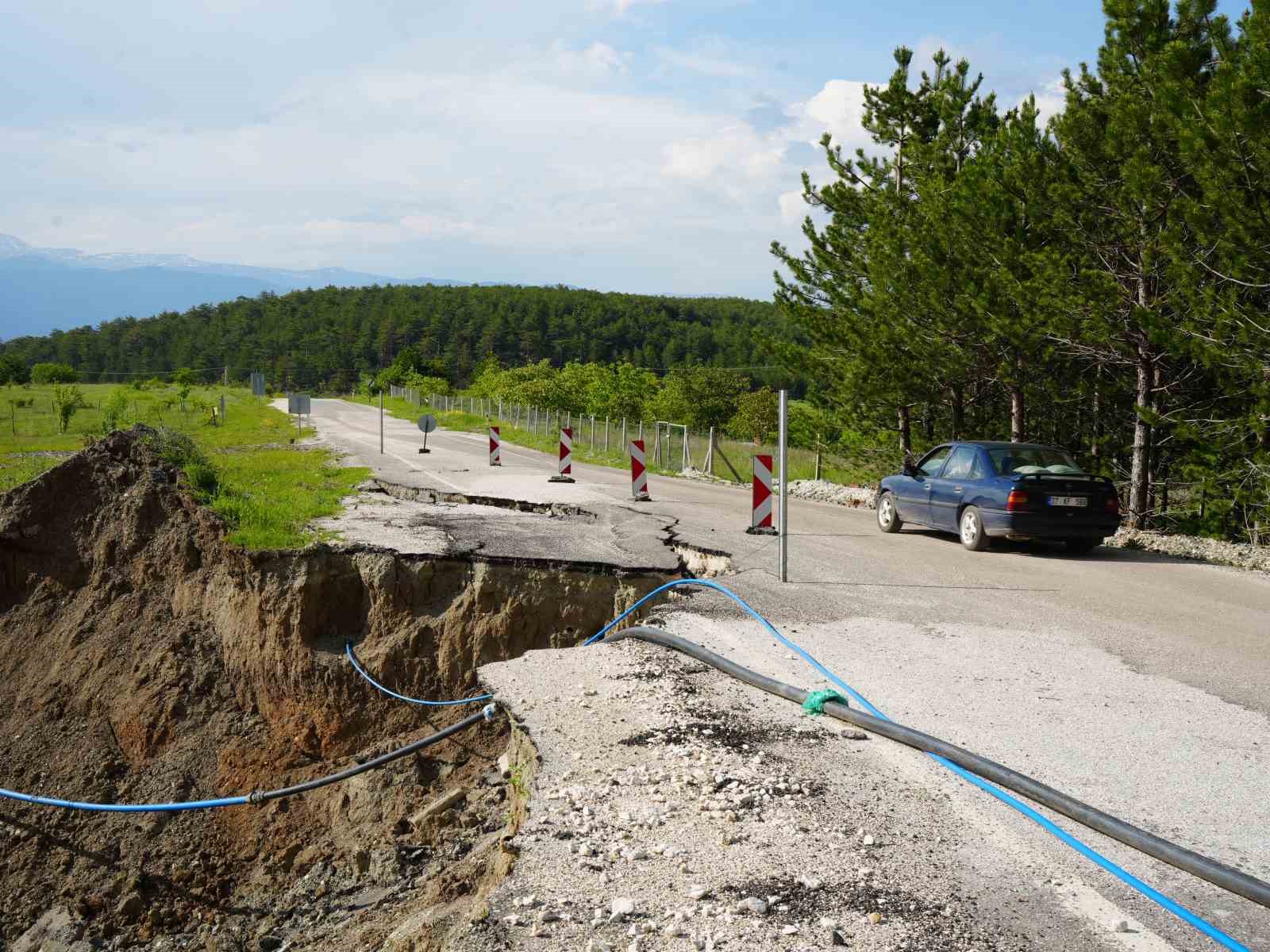 komur madeninin bulundugu alandaki heyelanlar koyluleri tedirgin ediyor 7 KnZat9vI