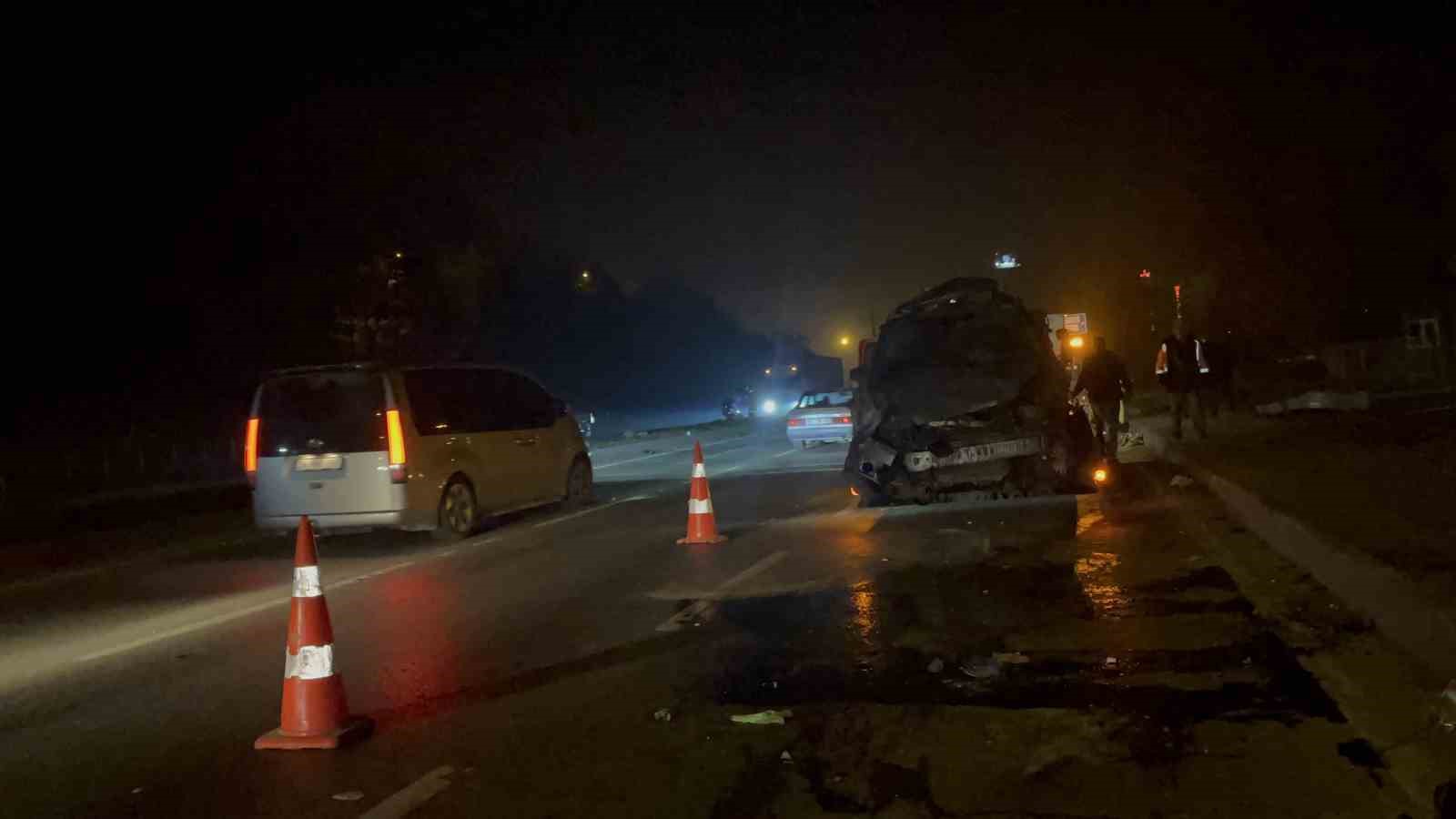 kontrolden cikan arac aydinlatma diregini devirip karsi yone gecti 3 k8yQlsTr