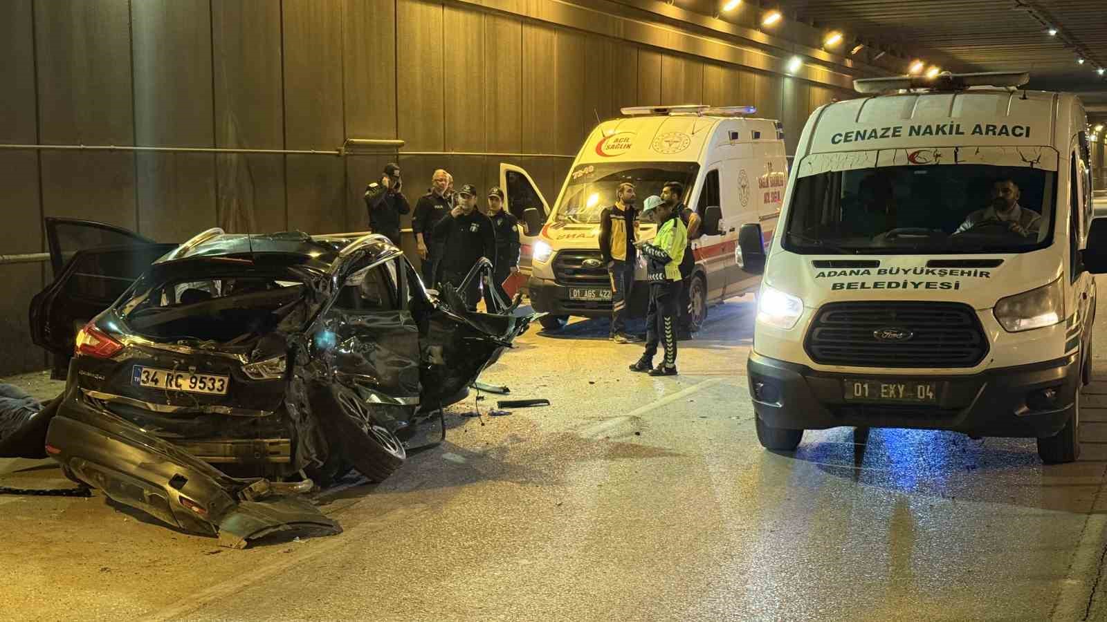 kontrolden cikan cip hafif ticari aracla carpisti 2 olu 1 yarali 1 jnmIBRV5