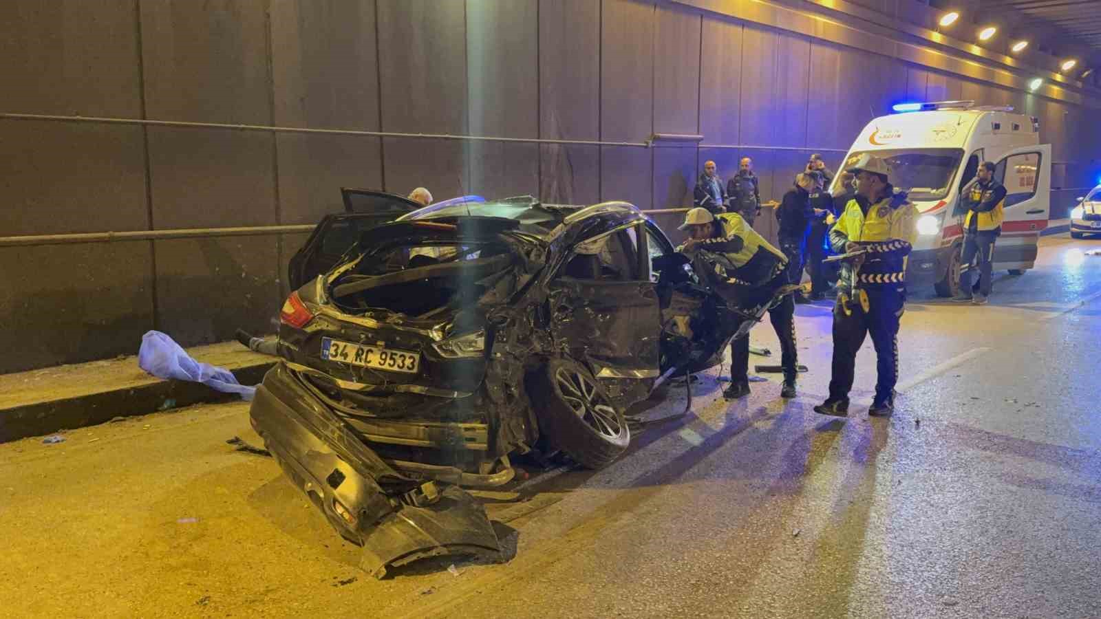 kontrolden cikan cip hafif ticari aracla carpisti 2 olu 1 yarali 2 JDOijmTE