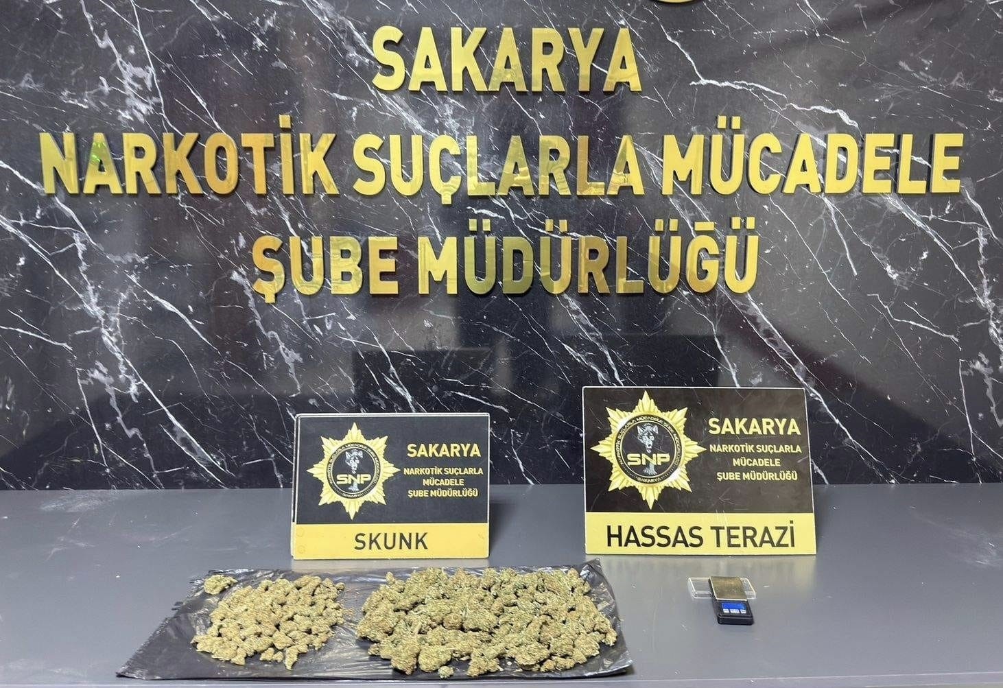 konum atarak uyusturucu satan suphelilere sucustu operasyon 2 tutuklama 2 btMjbjhe