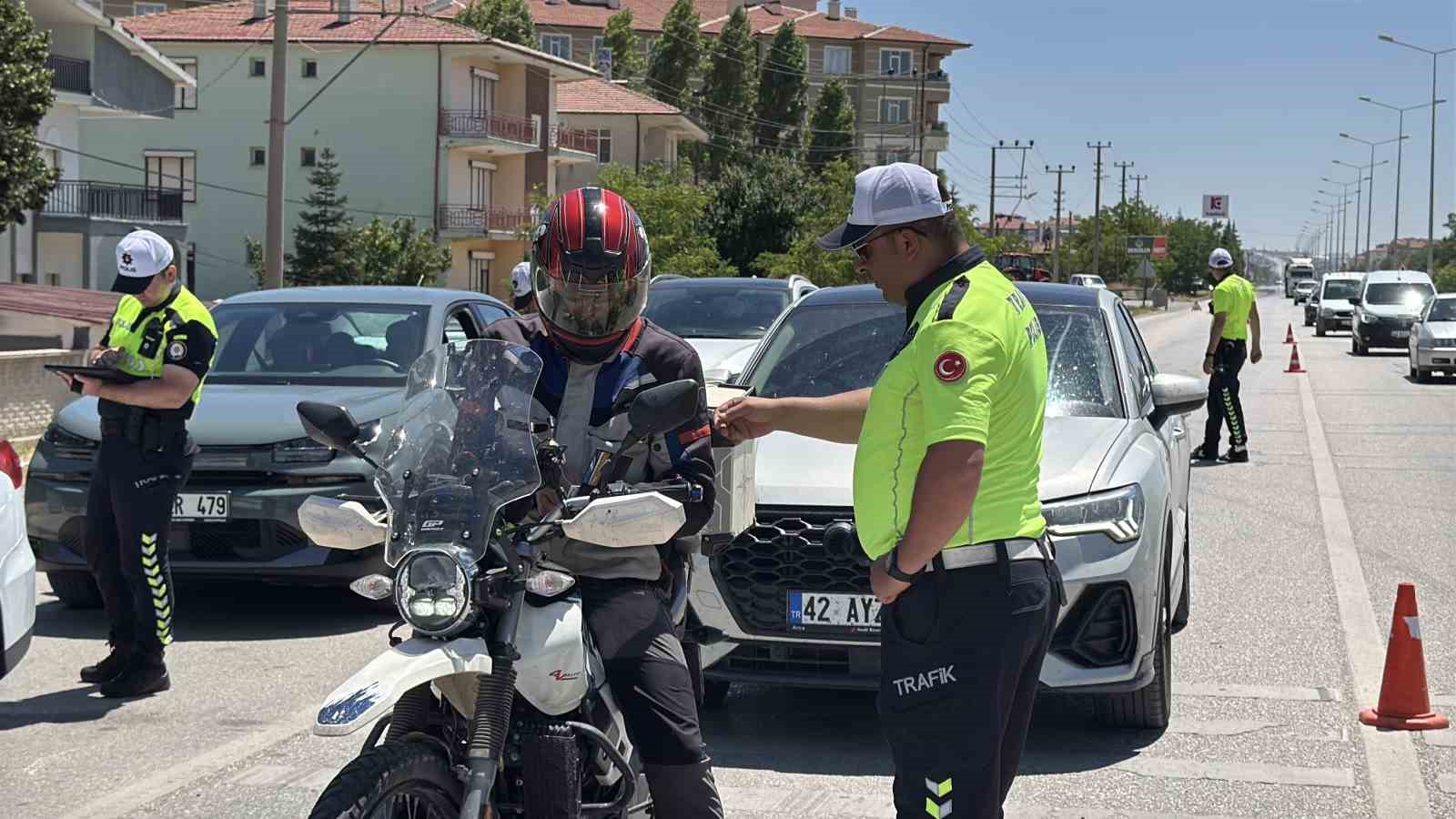 konya ankara kara yolunda nato zirvesi denetimleri 4