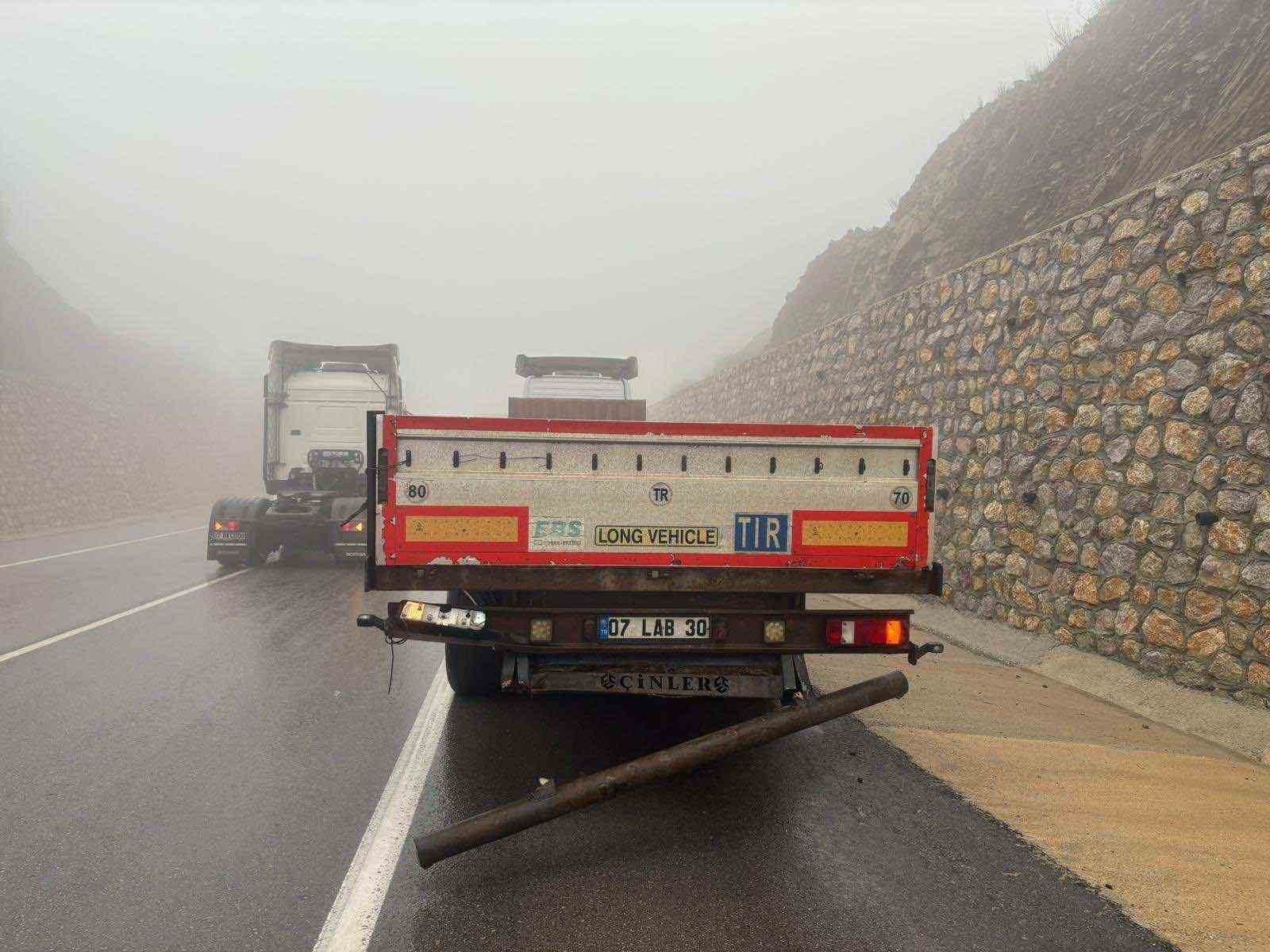 konya antalya karayolunda feci kaza 1 olu 3 yarali 1 DRZZ1yAj