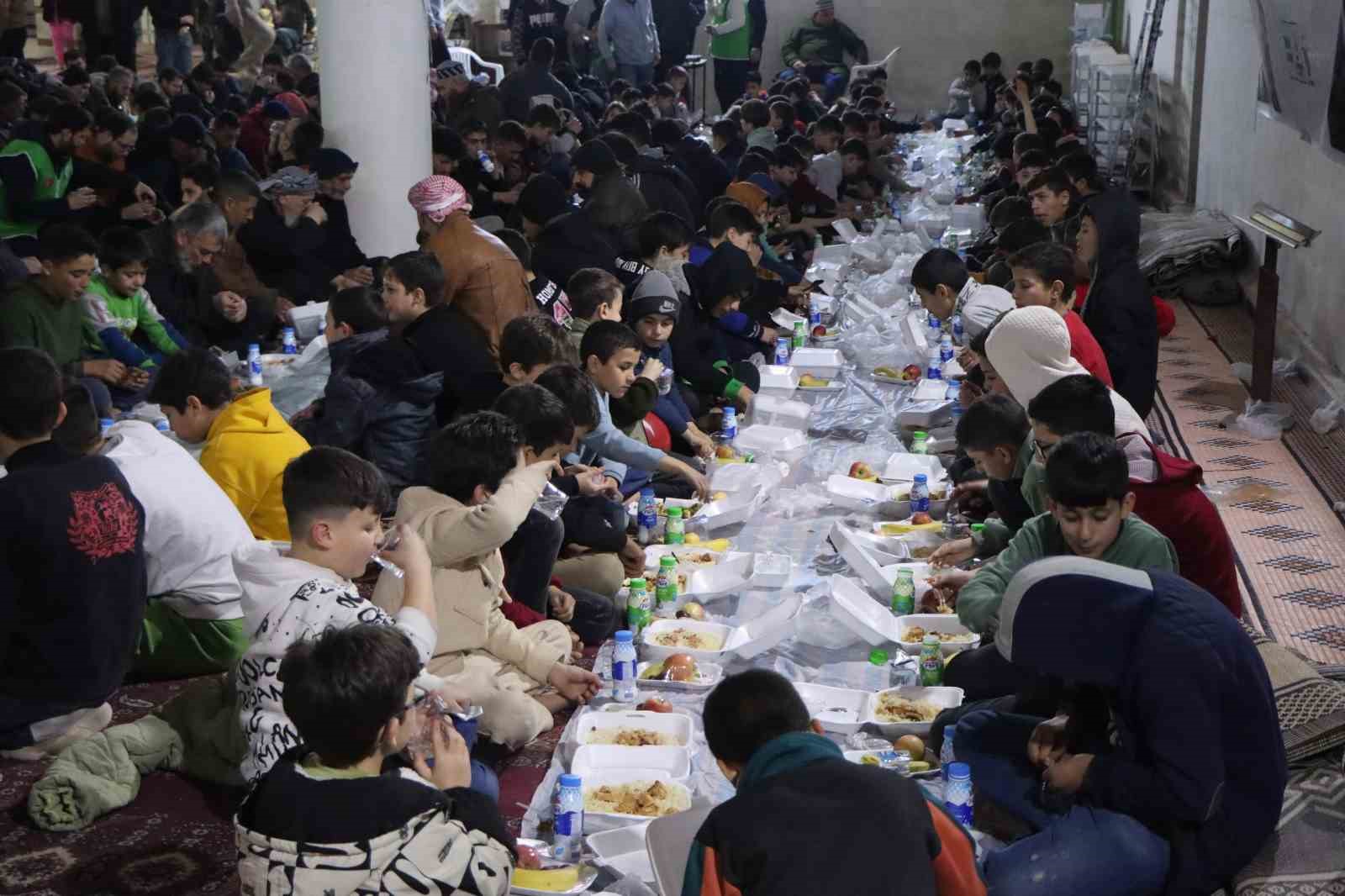 konya buyuksehir suriyede iftar sofralari kuruyor 1 KqfyDH95