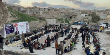 konya-buyuksehir-suriyede-iftar-sofralari-kuruyor-8wVHZy3B.jpg