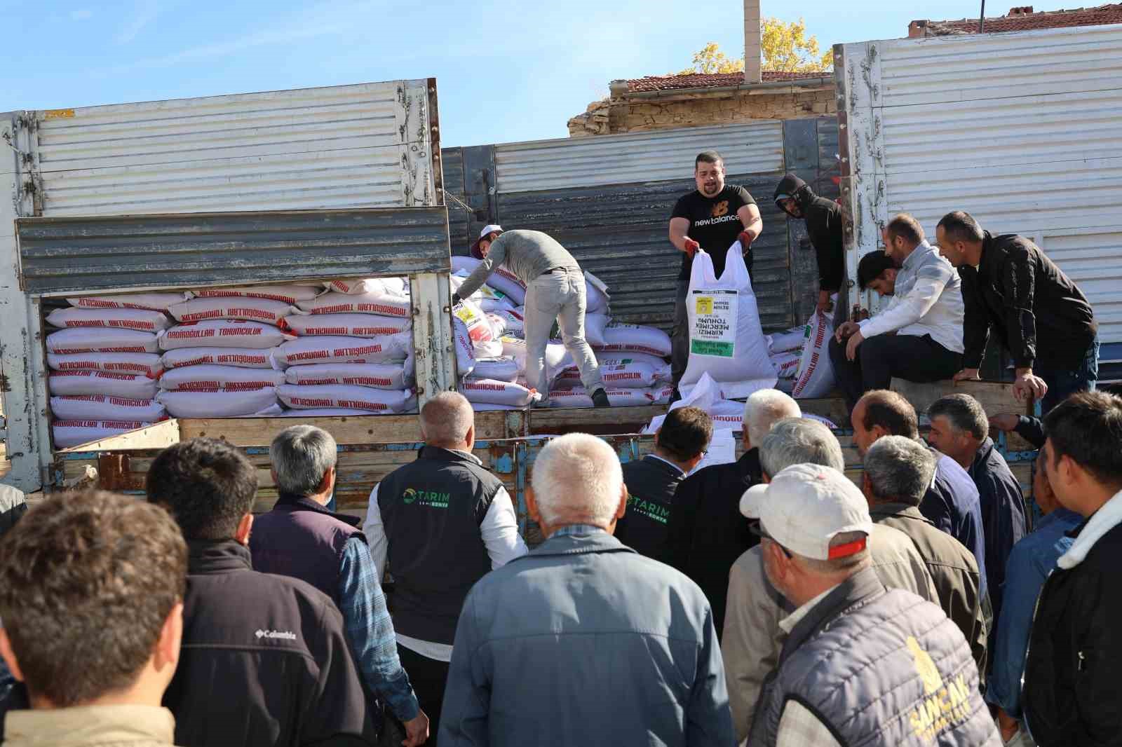 konya buyuksehirden ciftciye kurakliga dayanikli mercimek tohumu destegi 1 FzQMUQll