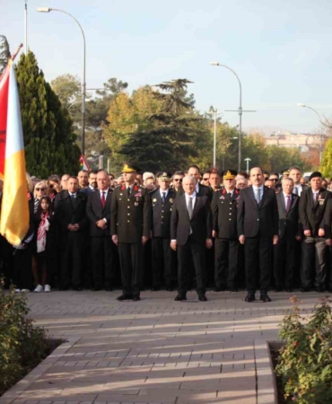 konya-karaman-ve-aksarayda-10-kasim-anma-torenleri-nX2PsdvB.jpg