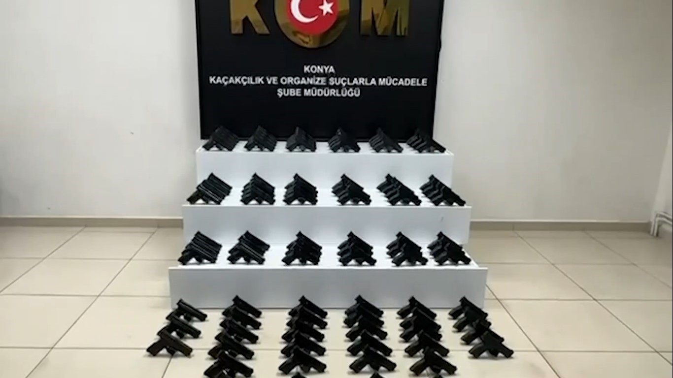 konya polisinden kacakcilara operasyon 5 kisi tutuklandi 2