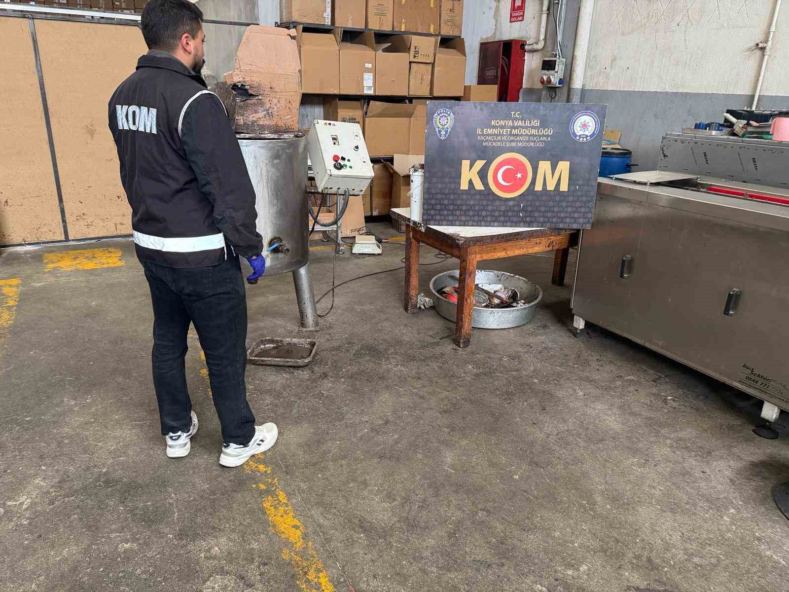 konyada 20 milyon liralik cinsel icerikli urun operasyonu 1 gozalti 1 q5Q8fZ8W