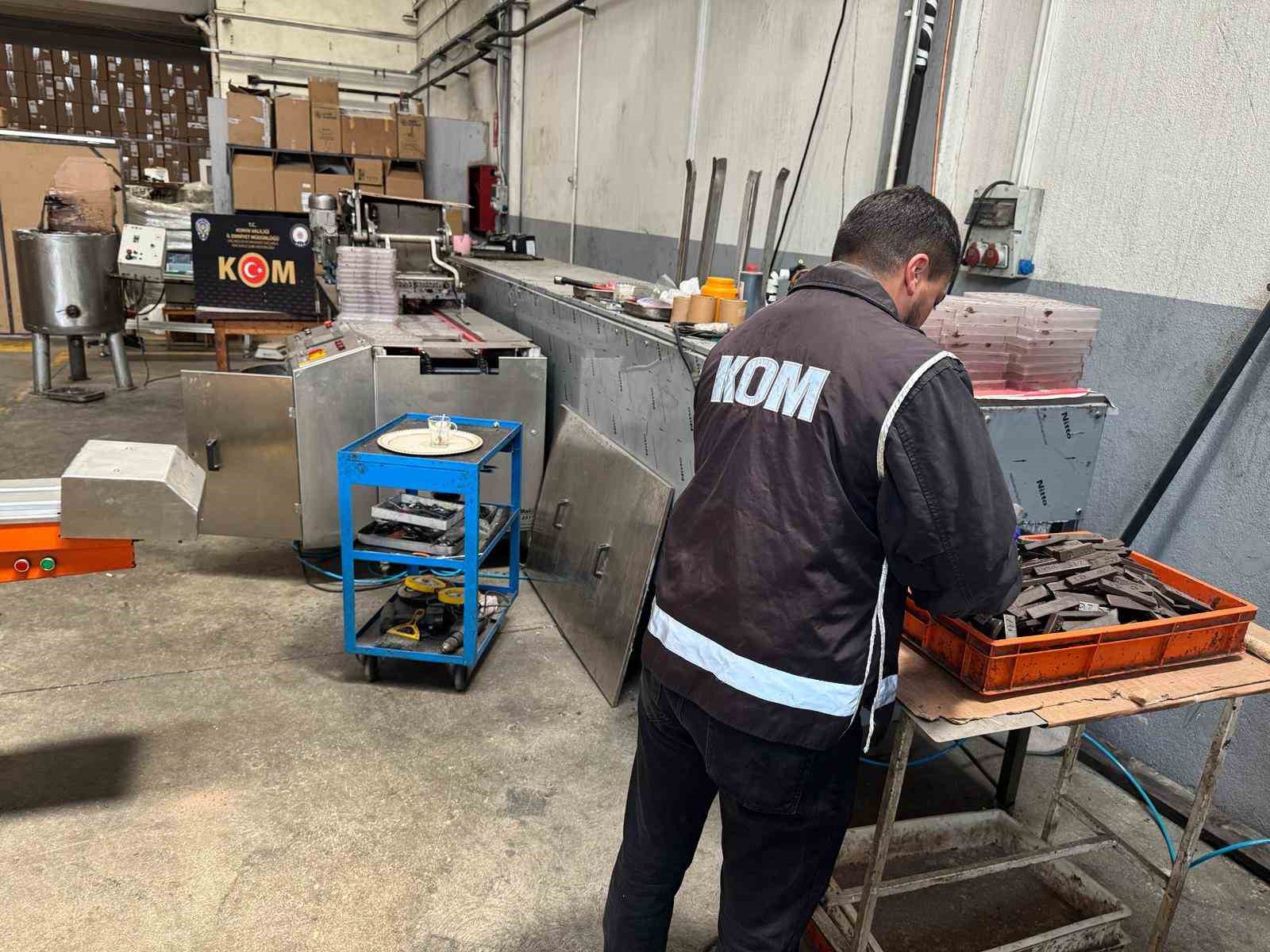 konyada 20 milyon liralik cinsel icerikli urun operasyonu 1 gozalti 2 Bu3jyCYF